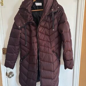 T Tahari Women's Puffer Coat - Rich Burgundy